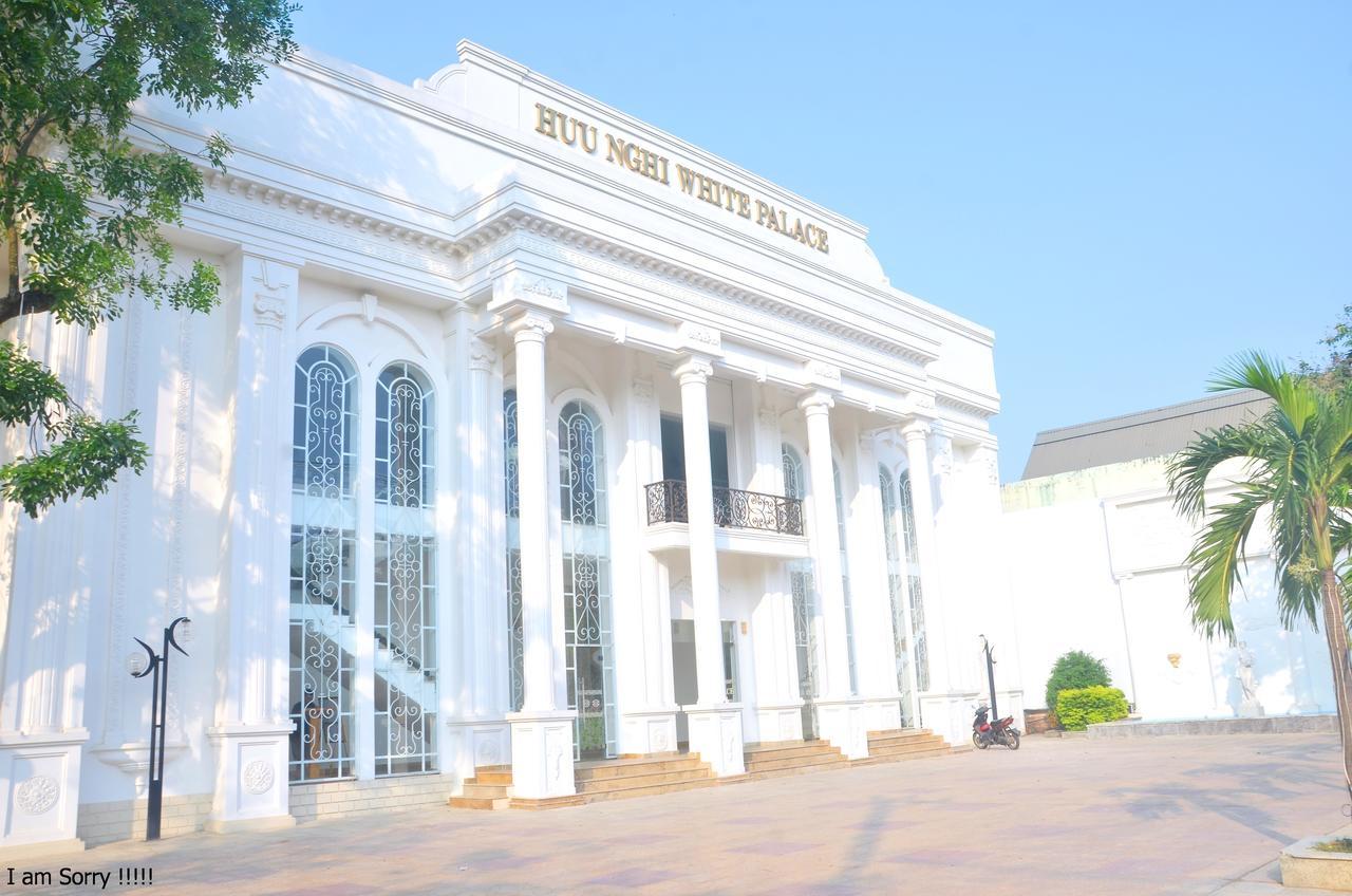 Huu Nghi Hotel Quang Tri Khe Sanh Bagian luar foto