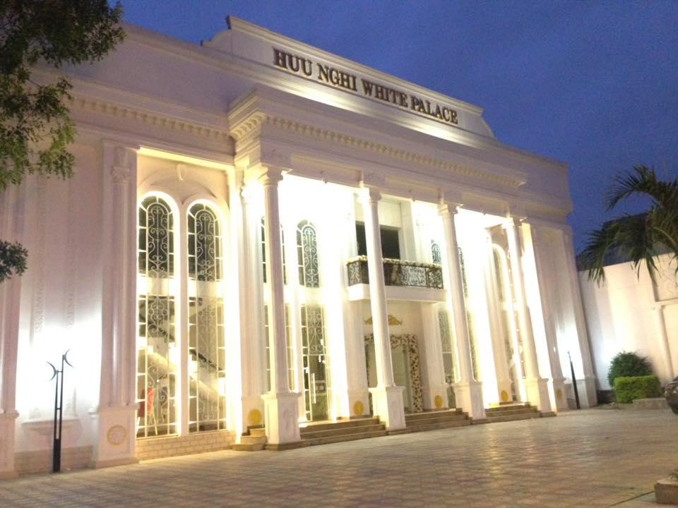 Huu Nghi Hotel Quang Tri Khe Sanh Bagian luar foto